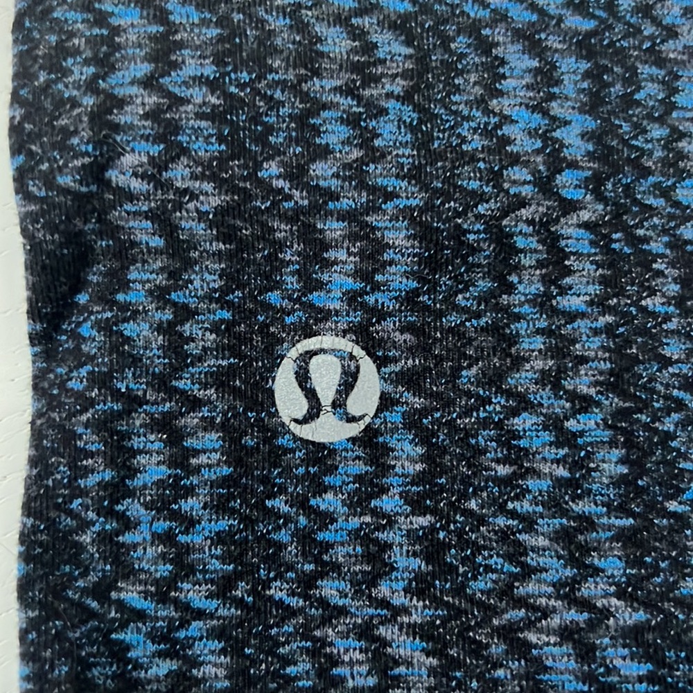 Lululemon ZigZag Blue, Gray and Black Full Length Leggings - Picture 3 of 9